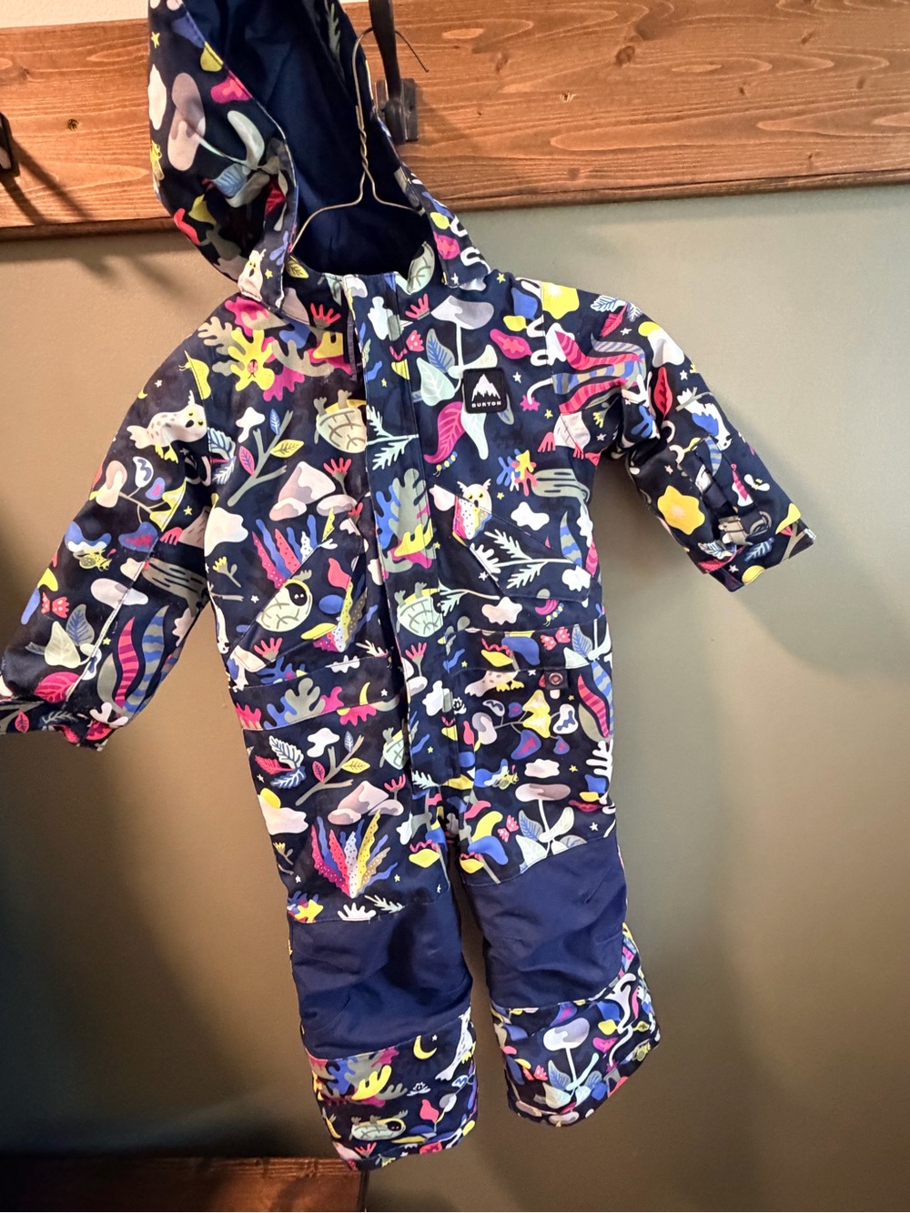 2T Burton Snow suit